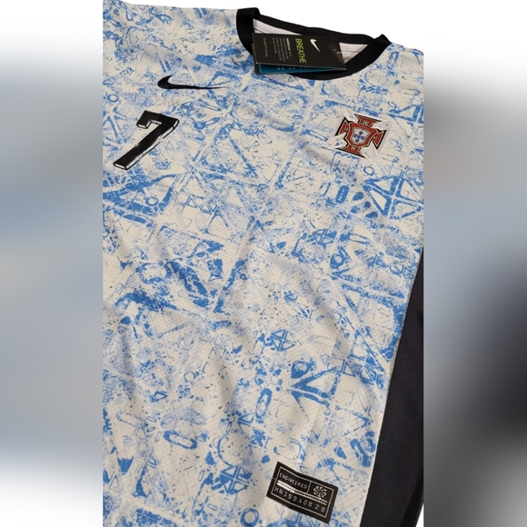 Portugal Cristiano Ronaldo set for Kids - Picture 4 of 5